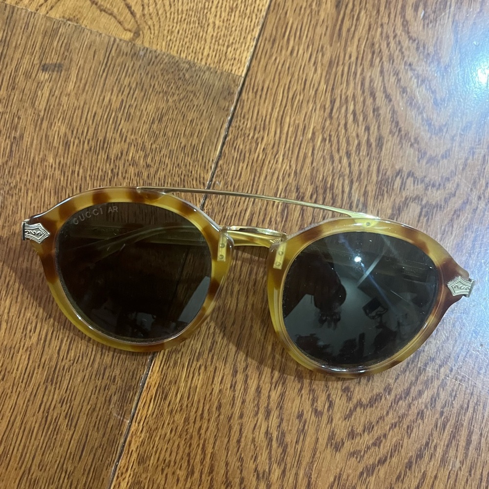 Gucci Unisex Sunglasses